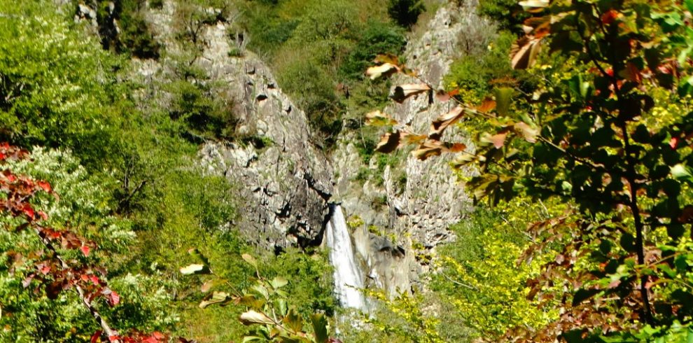Milash Waterfall hike