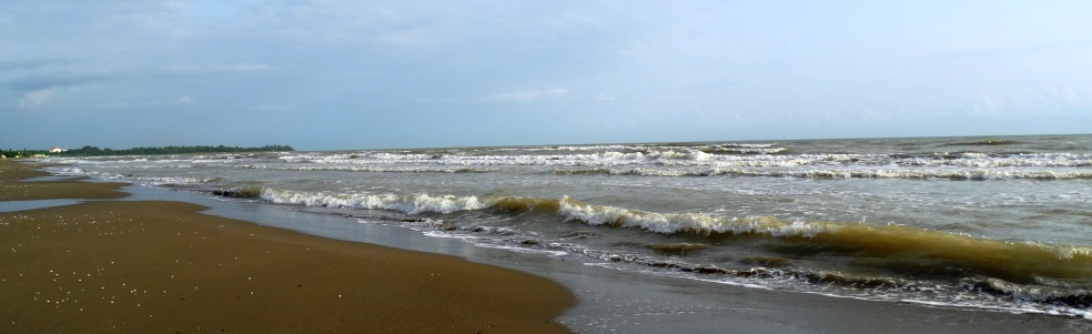 Caspian Sea is just half an hour by walk from Gileboom Homestay